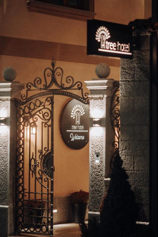 Tree Hotel Korce Bagian luar foto