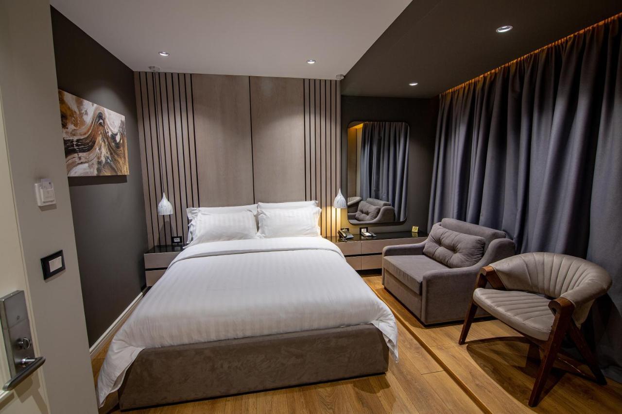 Tree Hotel Korce Bagian luar foto